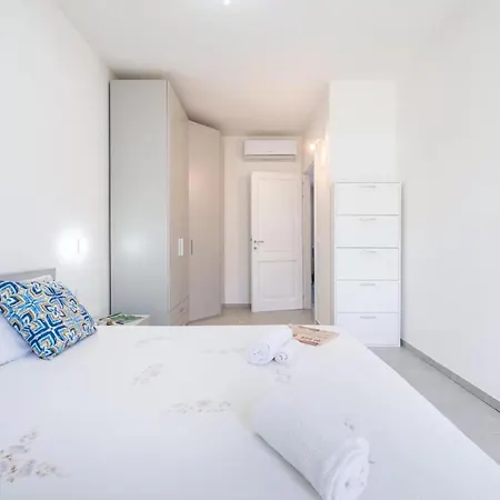 Casa Angioi * La Caletta